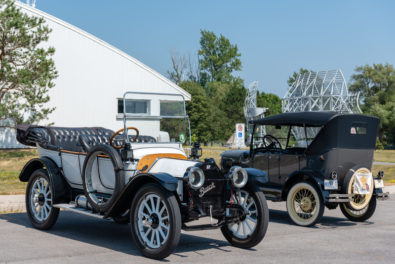 Illustration for article titled Horseless Carriages Visit Our Museum